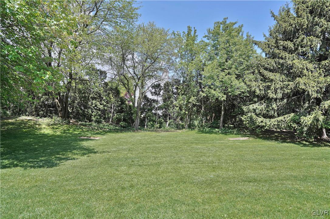 3509 Margate Road Bethlehem, PA 18020 - Photo 27 of 31 Park-like setting in back yard