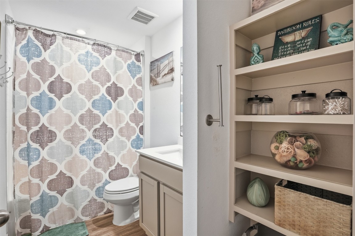 1022 Curly Angora Court Rosharon, TX 77583 - Photo 11 of 17 a bathroom with a sink and a toilet