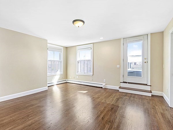 44 High Street, Unit 4 Boston, MA 02129 - Photo 18 of 37