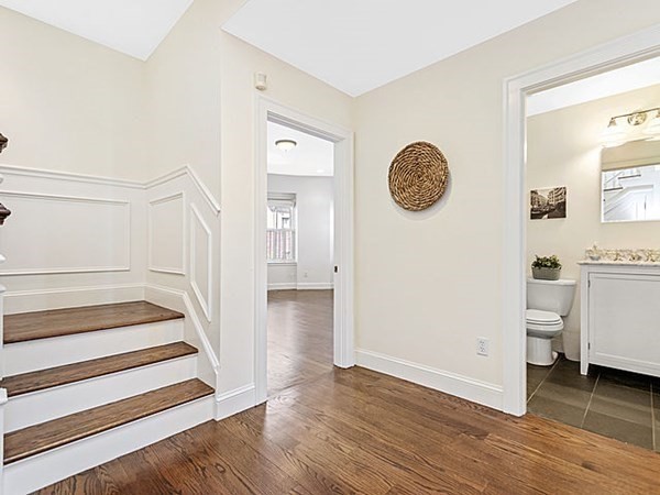 44 High Street, Unit 4 Boston, MA 02129 - Photo 5 of 37