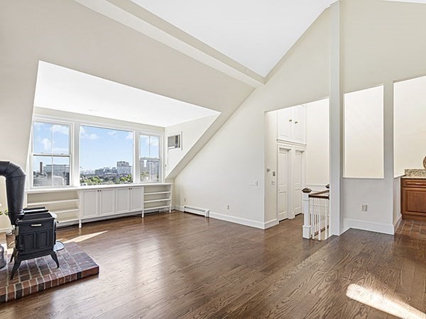 44 High Street, Unit 4 Boston, MA 02129 - Photo 10 of 37