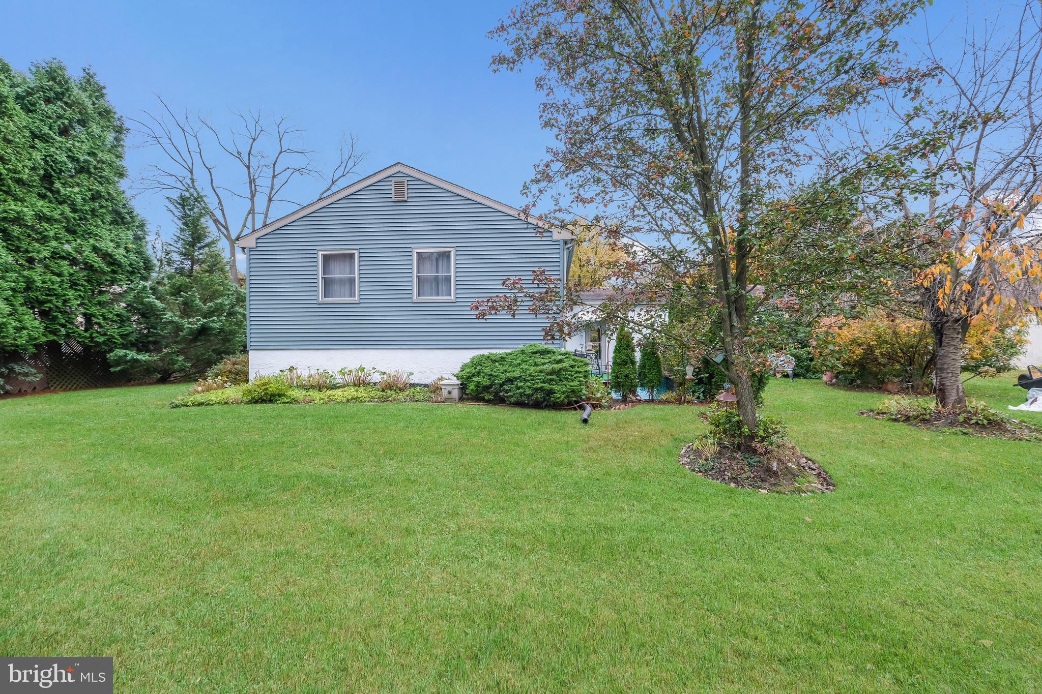 885 West County Line Road Warminster, PA 18974 - Photo 35 of 37