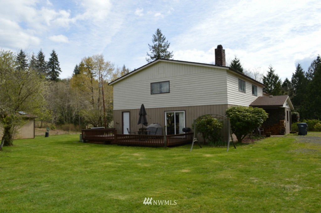 2405 East Hoquiam Road Hoquiam, WA 98550 - Photo 2 of 25 Gallery Image 2