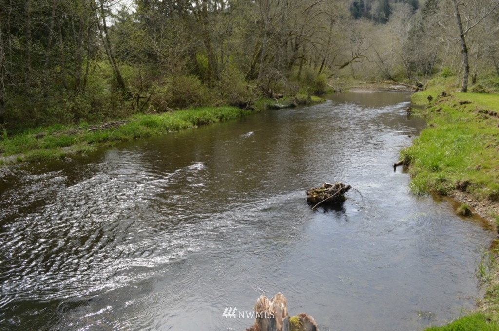 2405 East Hoquiam Road Hoquiam, WA 98550 - Photo 14 of 25 Gallery Image 14