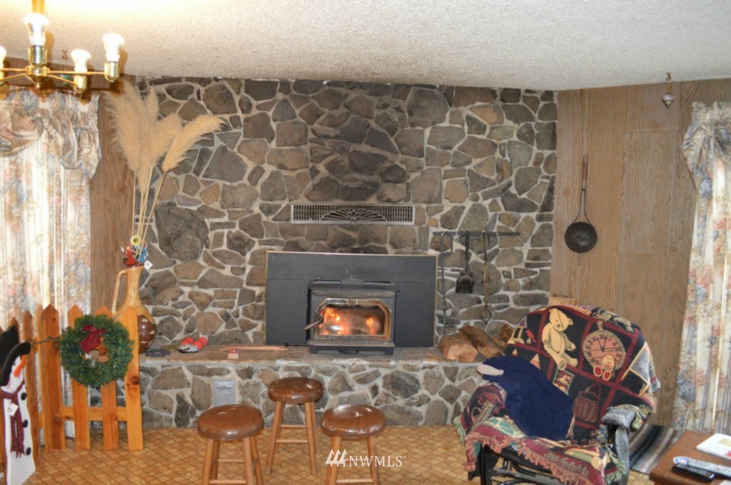 2405 East Hoquiam Road Hoquiam, WA 98550 - Photo 17 of 25 Gallery Image 17