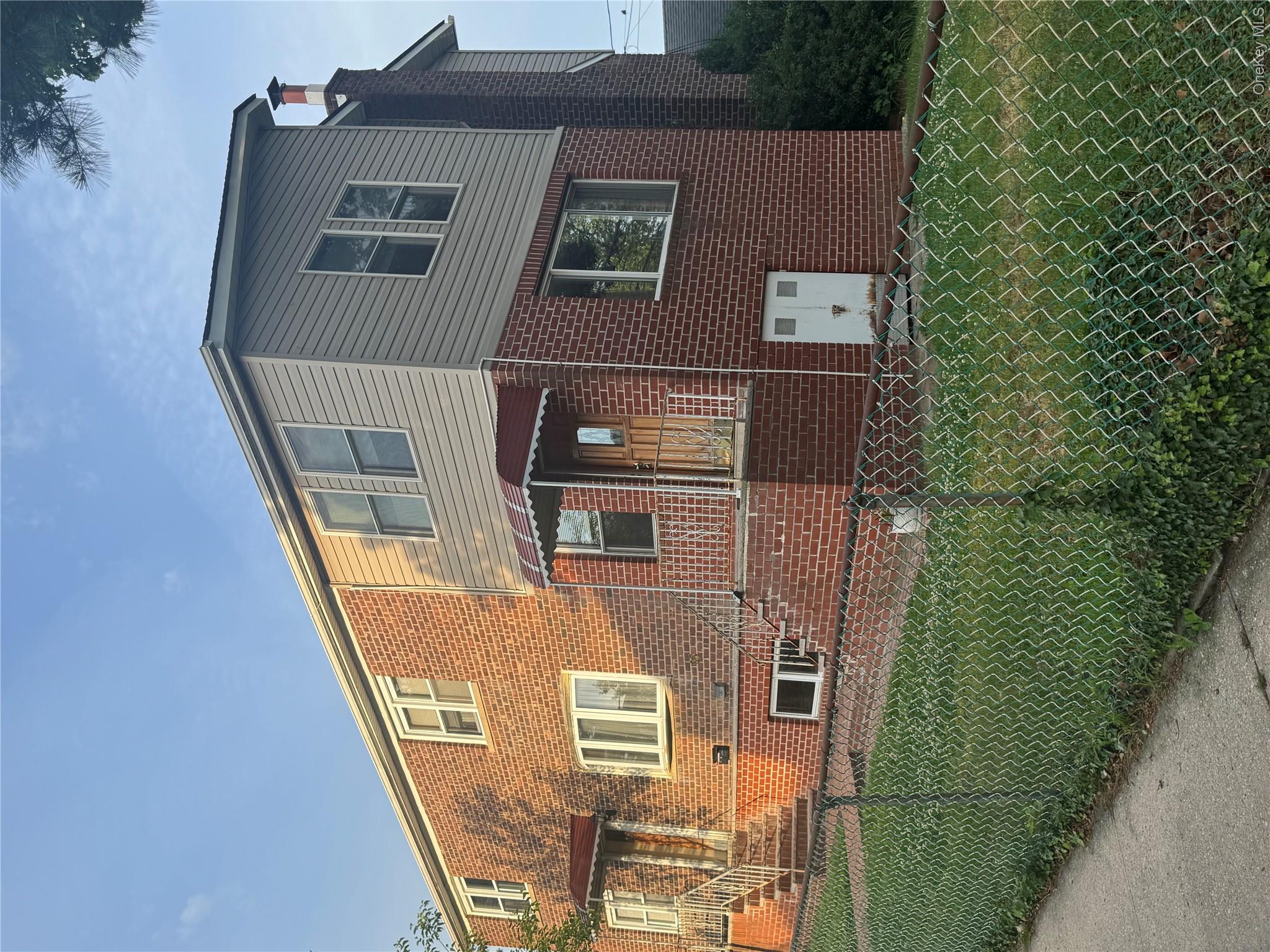 65 Huntsbridge Road Yonkers, NY 10704 - Photo 19 of 19