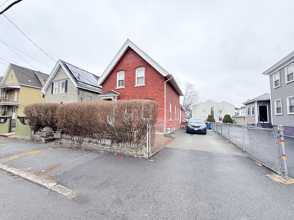 142 Abbott Street Lawrence, MA 01843 - Photo 1 of 30
