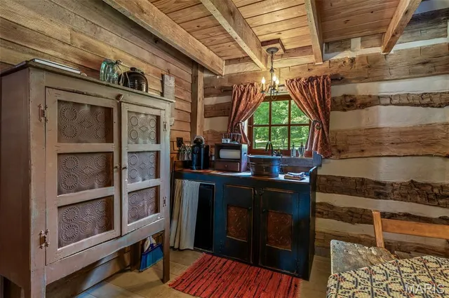 $249,000 | 313 St Marys Road, Ste. Genevieve, MO 63670