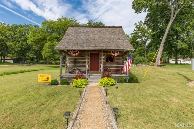 $249,000 | 313 St Marys Road, Ste. Genevieve, MO 63670