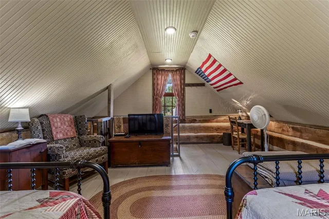 $249,000 | 313 St Marys Road, Ste. Genevieve, MO 63670