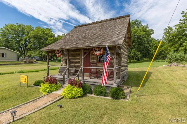 $249,000 | 313 St Marys Road, Ste. Genevieve, MO 63670