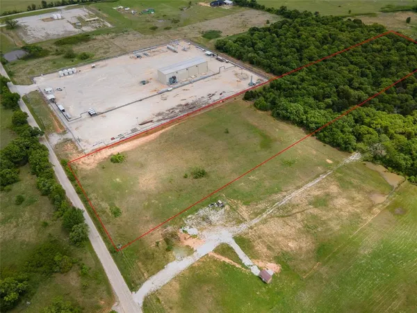 a view of a swimming pool