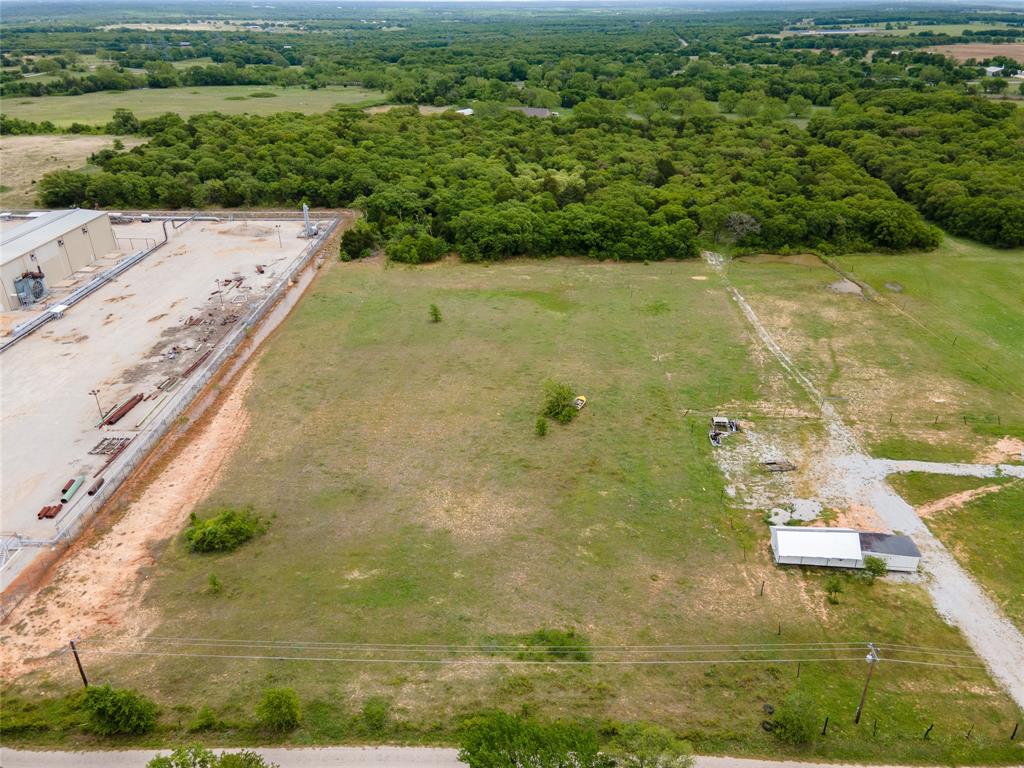 Tbd Tbd Cr-1792 Sunset, TX 76270 - Photo 5 of 23 a view of a city