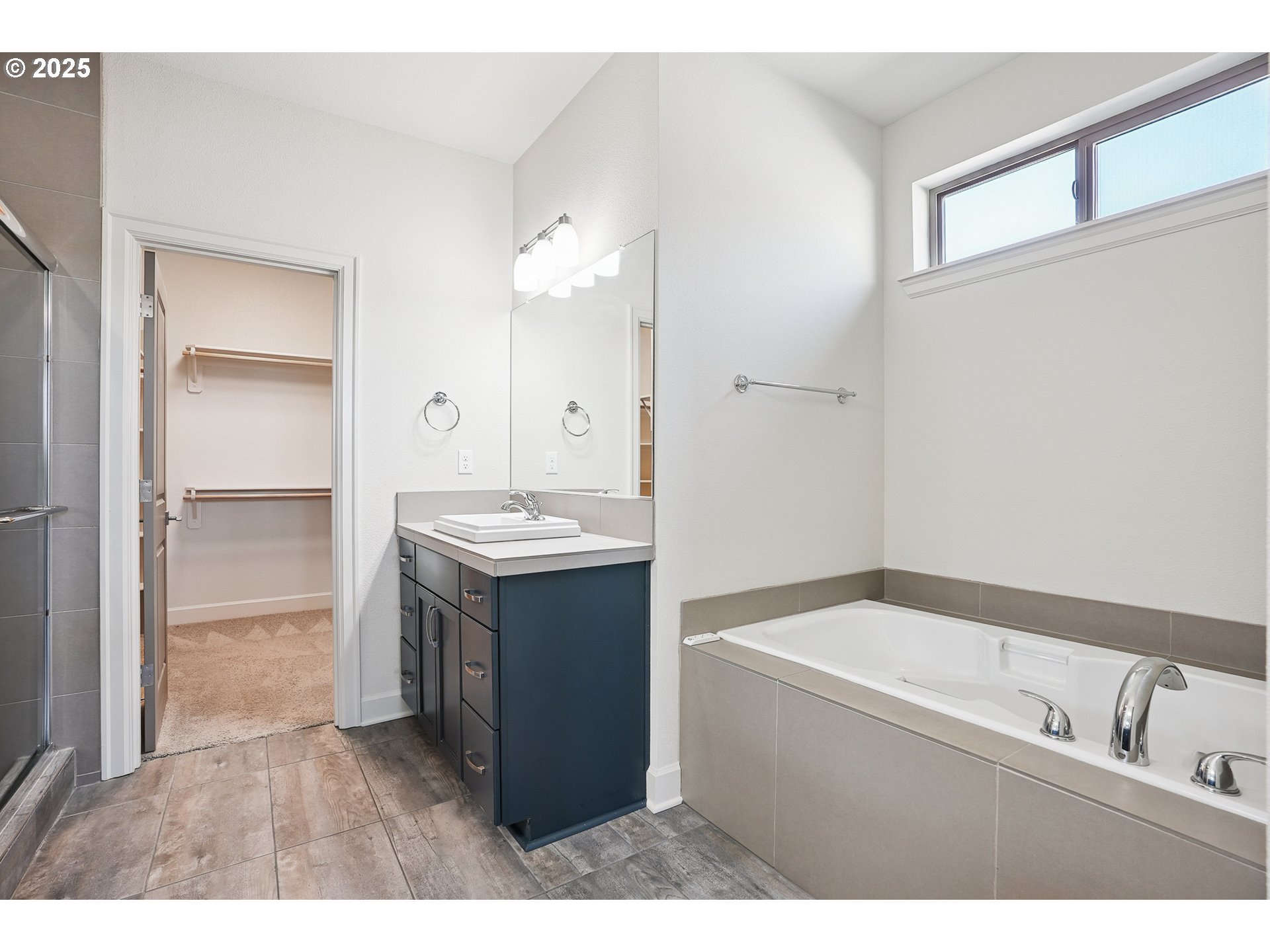 29280 Southwest Costa Circle East Wilsonville, OR 97070 - Photo 31 of 48