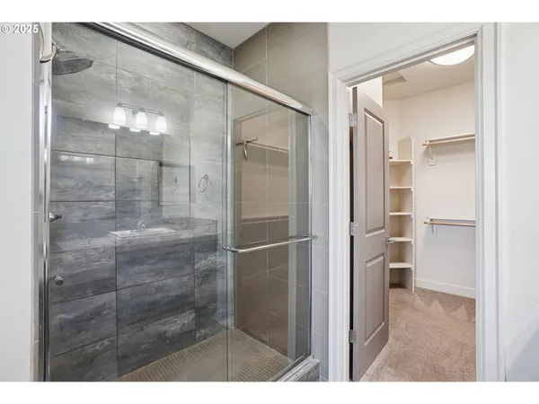 $699,900 | 29280 Southwest Costa Circle East, Wilsonville, OR 97070