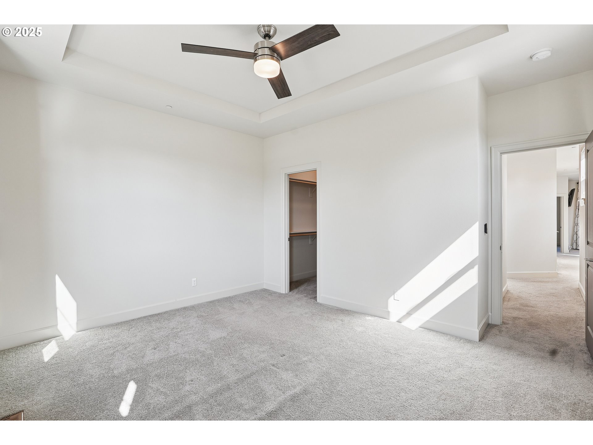 29280 Southwest Costa Circle East Wilsonville, OR 97070 - Photo 40 of 48