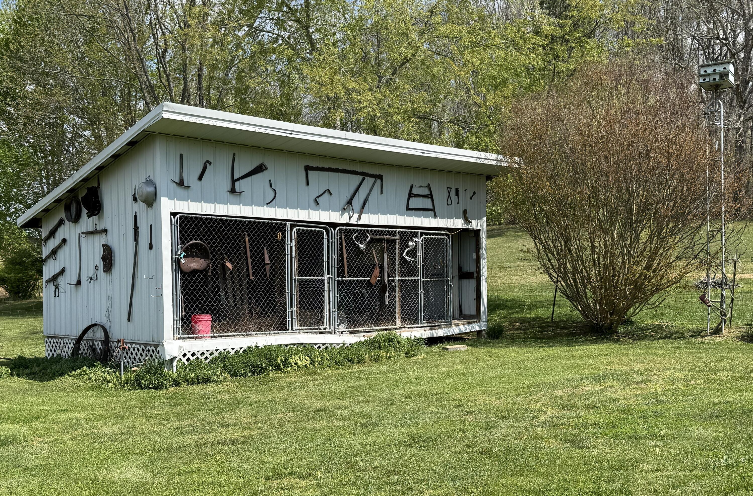 73 Tyner Loop Tyner, KY 40486 - Photo 26 of 41 kennel