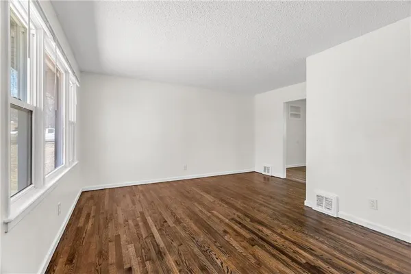 $175,000 | 8803 Richards Drive, Raytown, MO 64133