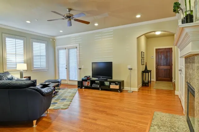 $5,100 | 3117 Rosedale Avenue, Unit 1, University Park, TX 75205