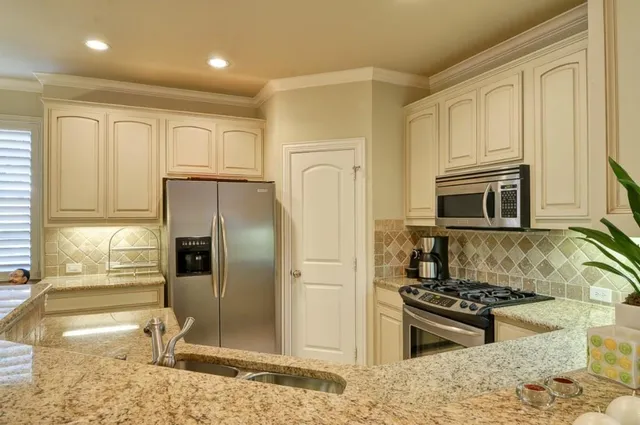 $5,100 | 3117 Rosedale Avenue, Unit 1, University Park, TX 75205