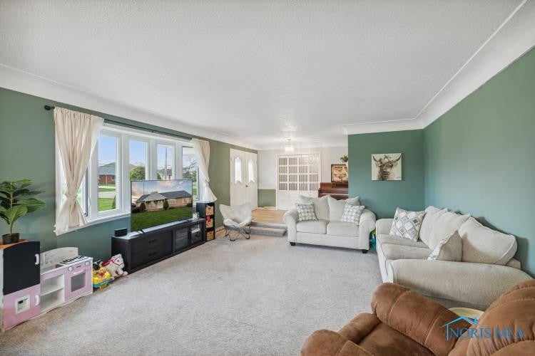 3927 Pickle Road Oregon, OH 43616 - Photo 6 of 42 Gallery Image 6
