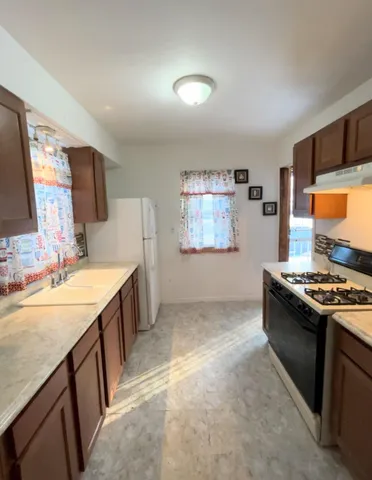 $125,000 | 402 North Horace Avenue, Rockford, IL 61101