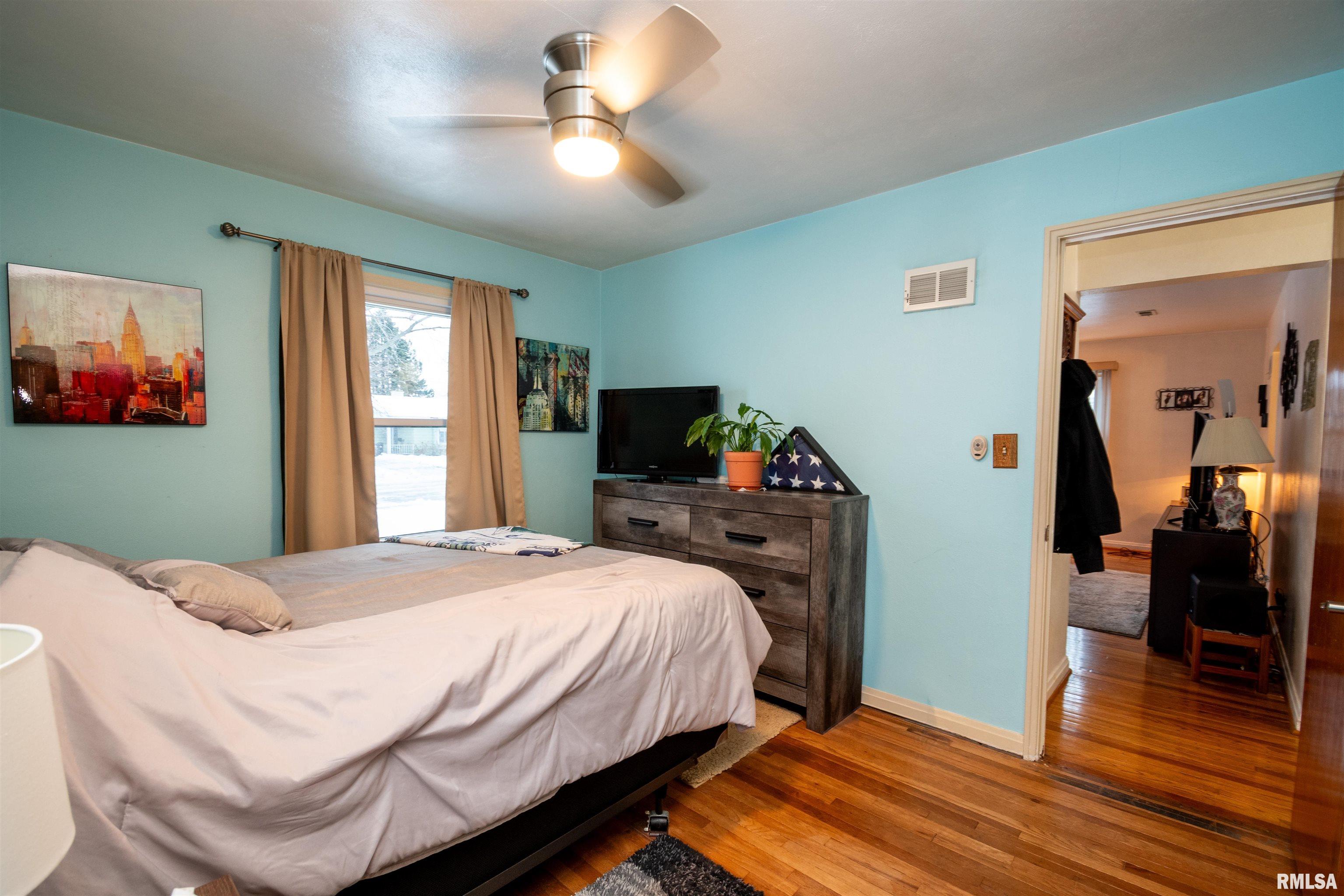 814 West Ridge Road Peoria, IL 61614 - Photo 20 of 34