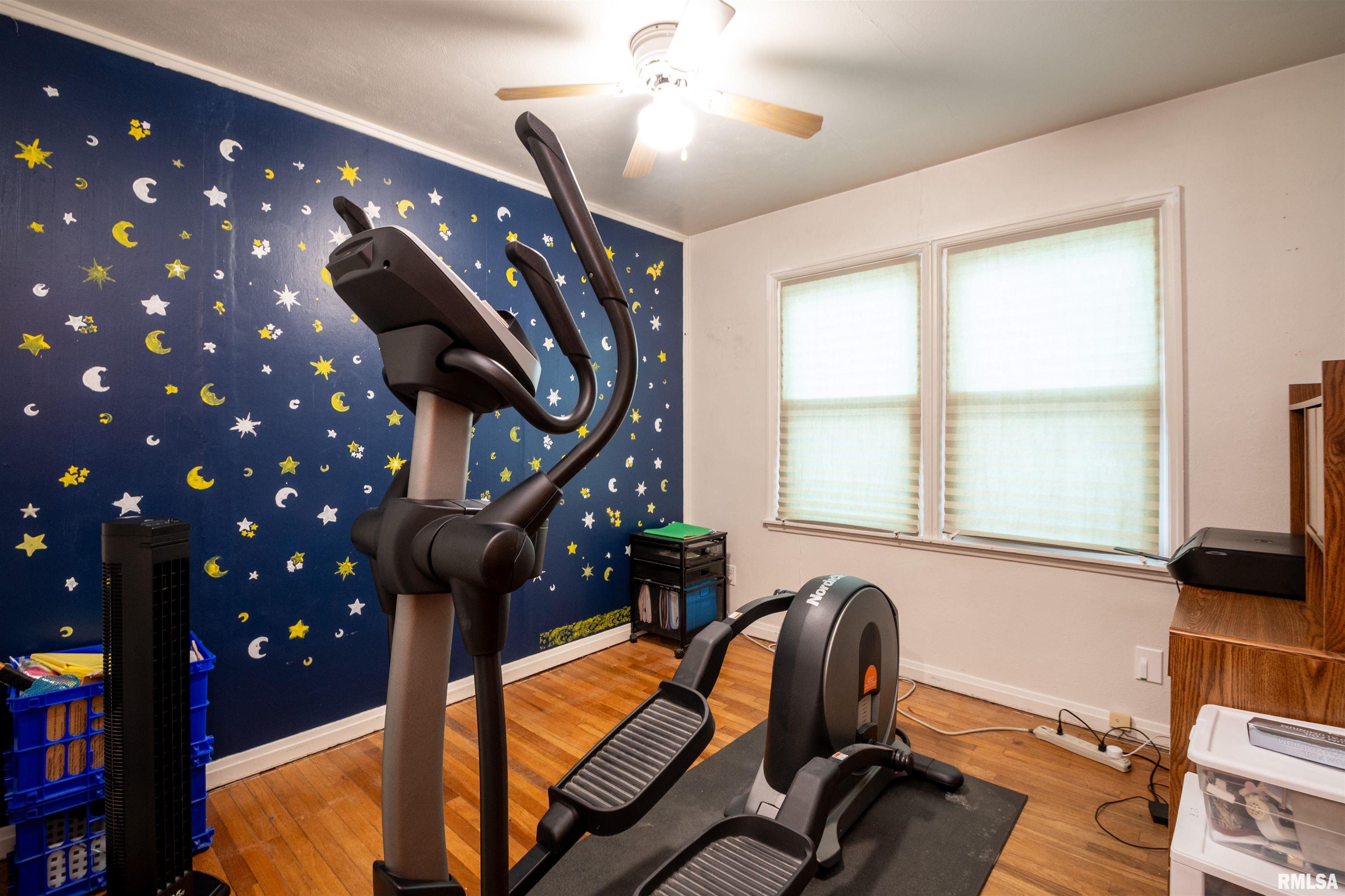 814 West Ridge Road Peoria, IL 61614 - Photo 22 of 34