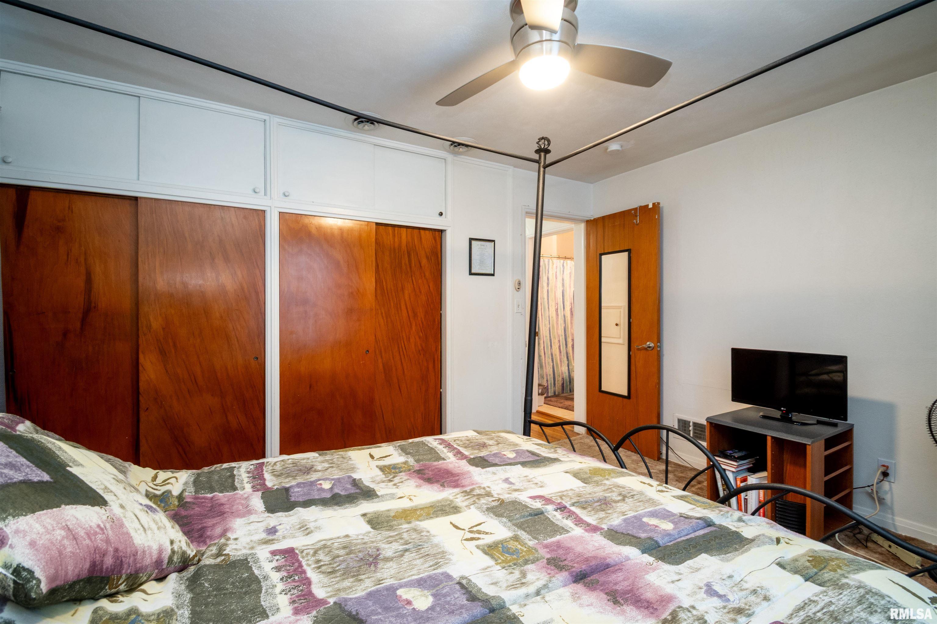 814 West Ridge Road Peoria, IL 61614 - Photo 26 of 34