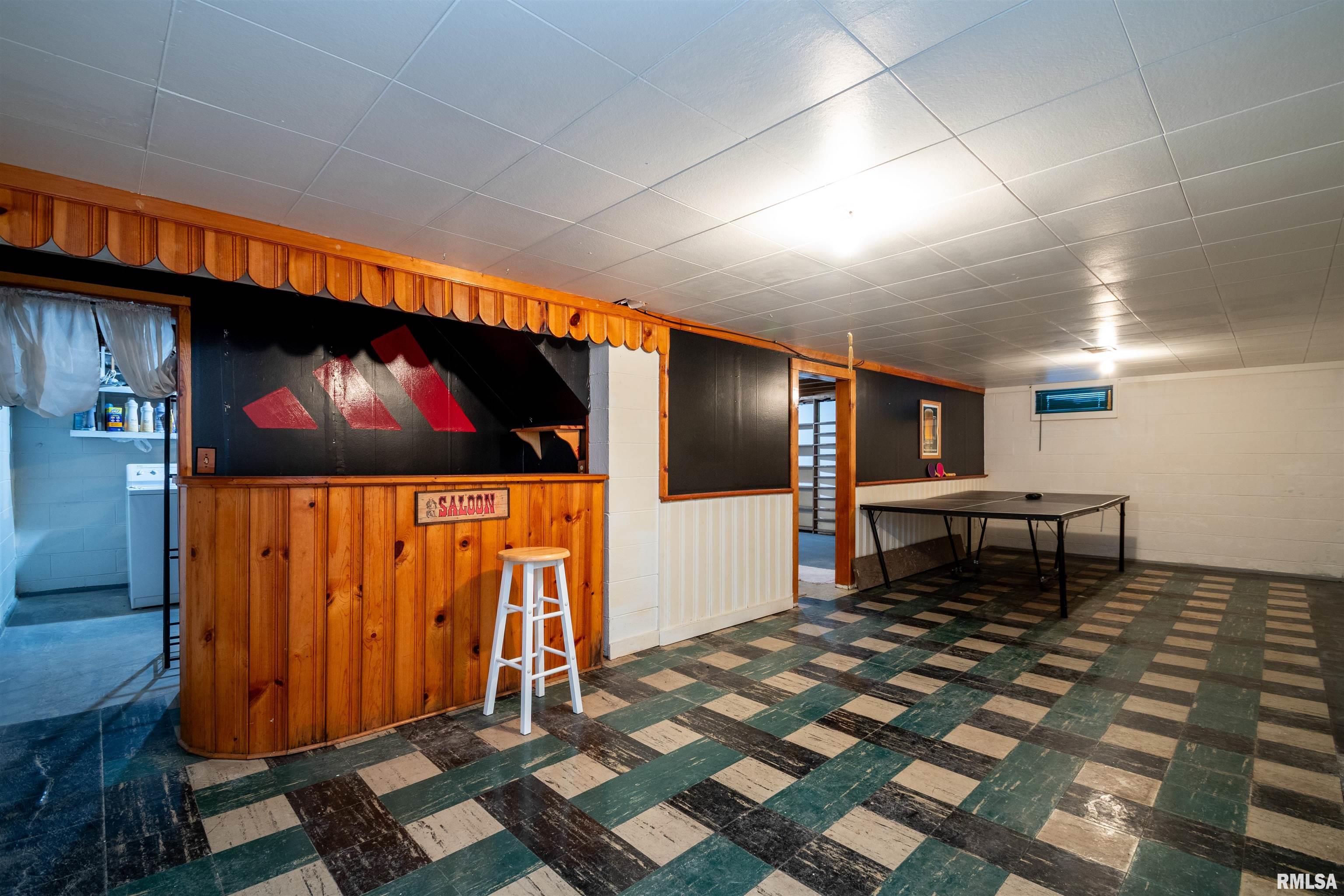 814 West Ridge Road Peoria, IL 61614 - Photo 30 of 34