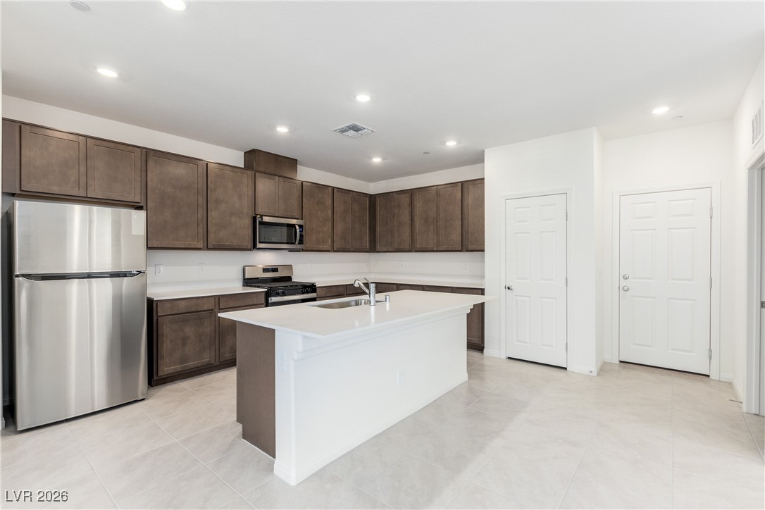 3564 Dimora Street Henderson, NV 89044 - Photo 9 of 24