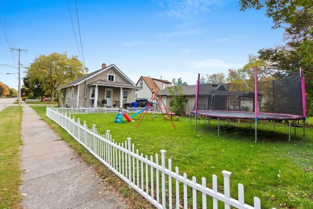 $139,900 | 733 West Grant Street, Appleton, WI 54914