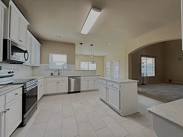 $399,900 | 19 Honor Drive, Fort Mitchell, AL 36856