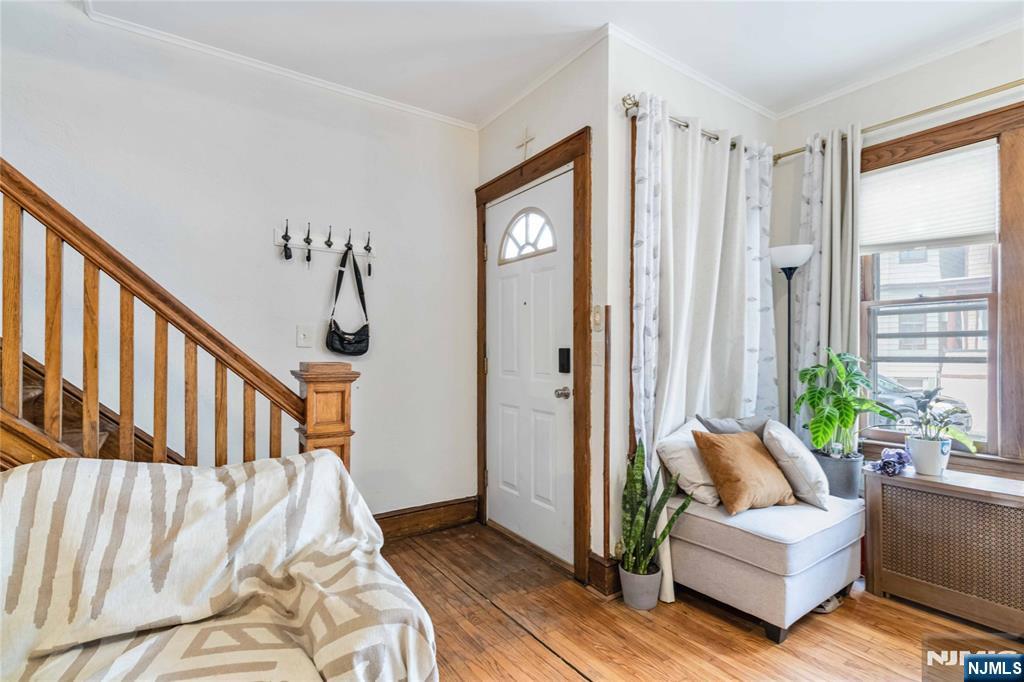 421 Central Avenue Harrison, NJ 07029 - Photo 5 of 20