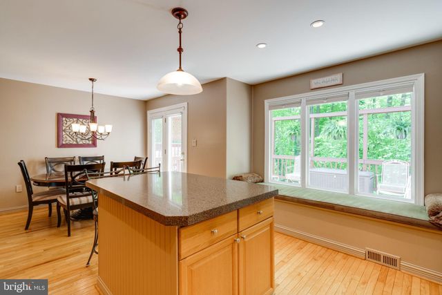 $522,000 | 7212 Burton Hill Court, Springfield, VA 22152