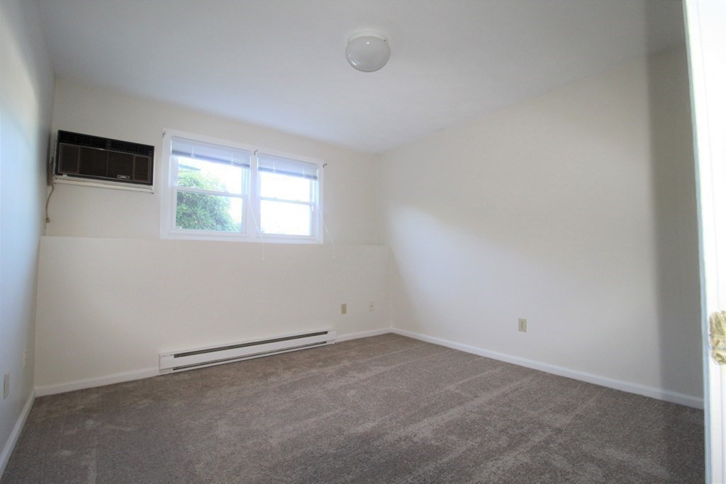 641 South R S Washington, Unit 11 North Attleboro, MA 02760 - Photo 5 of 21