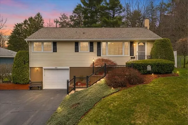 $259,900 | 306 Doyleson Avenue, Endicott, NY 13760