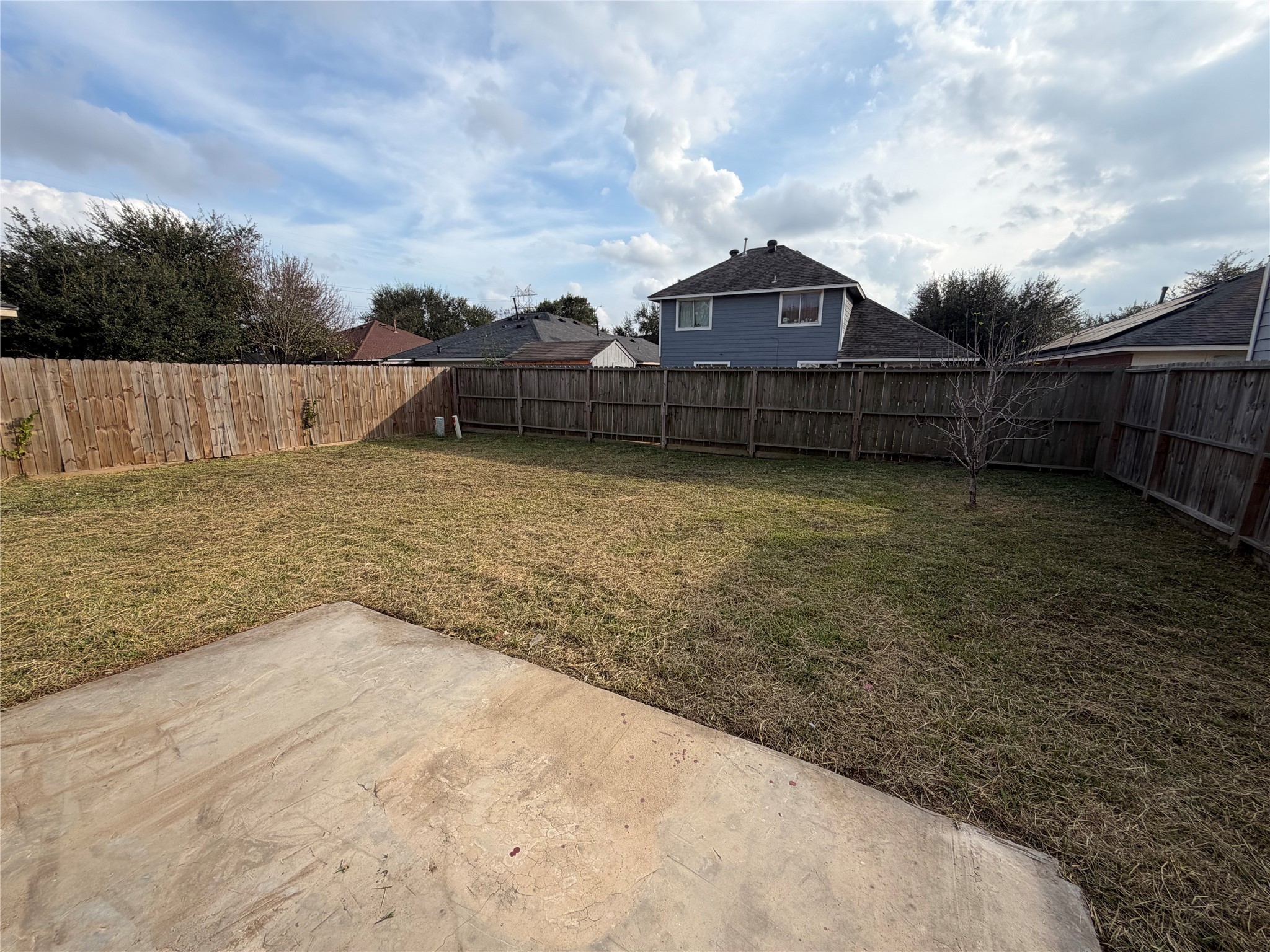 4623 Mi Castillo Court Houston, TX 77045 - Photo 24 of 25 a view of a terrace