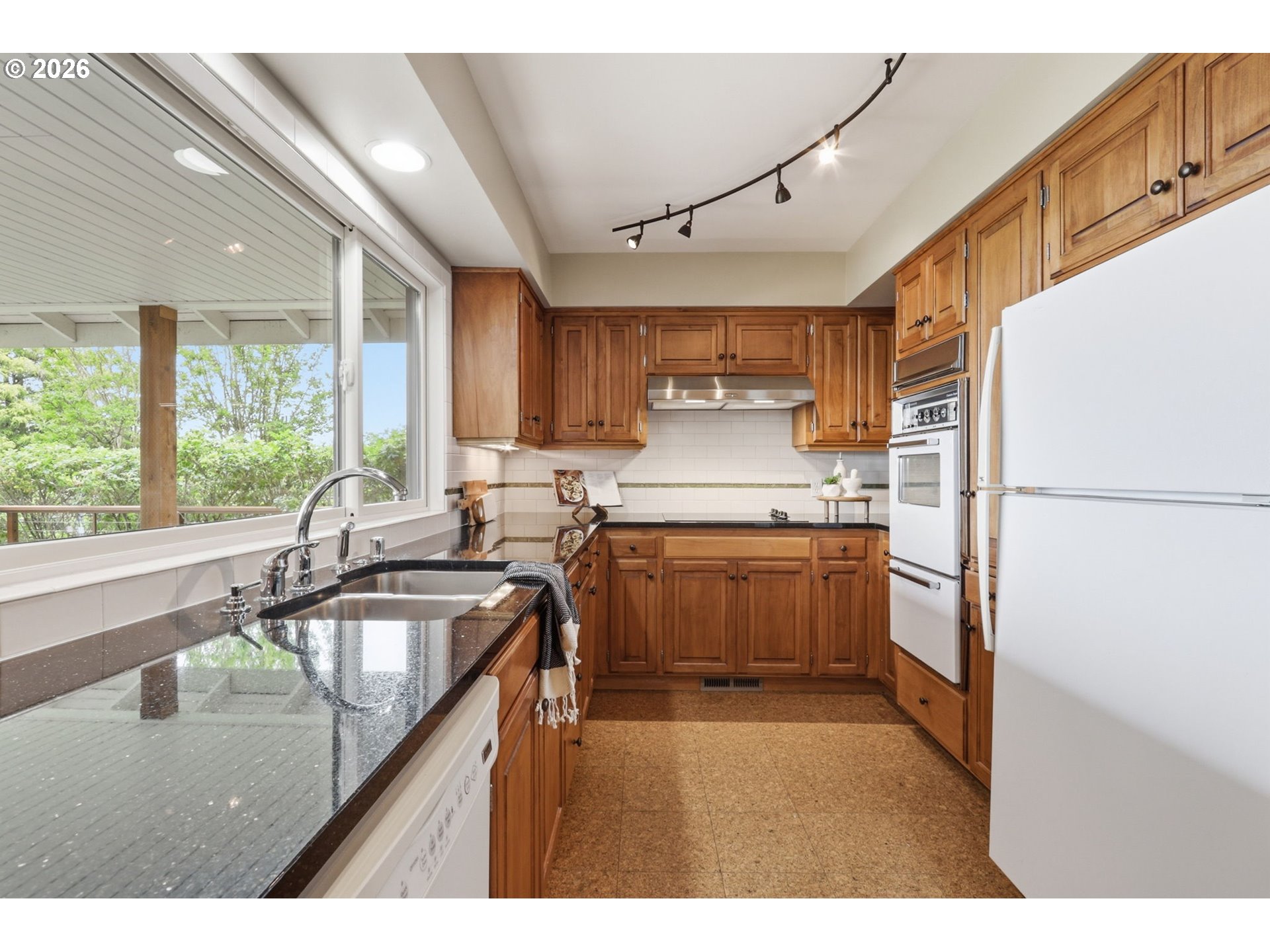 2109 Northwest Couch Street Camas, WA 98607 - Photo 12 of 40