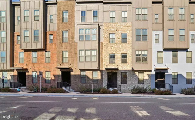 $425,000 | 10006 American Pharoah Lane, Unit 111, Laurel, MD 20723