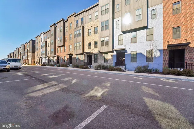 $425,000 | 10006 American Pharoah Lane, Unit 111, Laurel, MD 20723