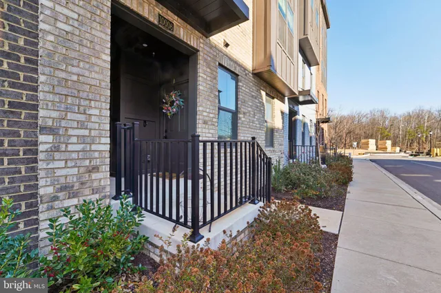 $425,000 | 10006 American Pharoah Lane, Unit 111, Laurel, MD 20723