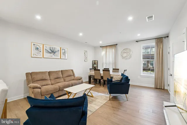 $425,000 | 10006 American Pharoah Lane, Unit 111, Laurel, MD 20723