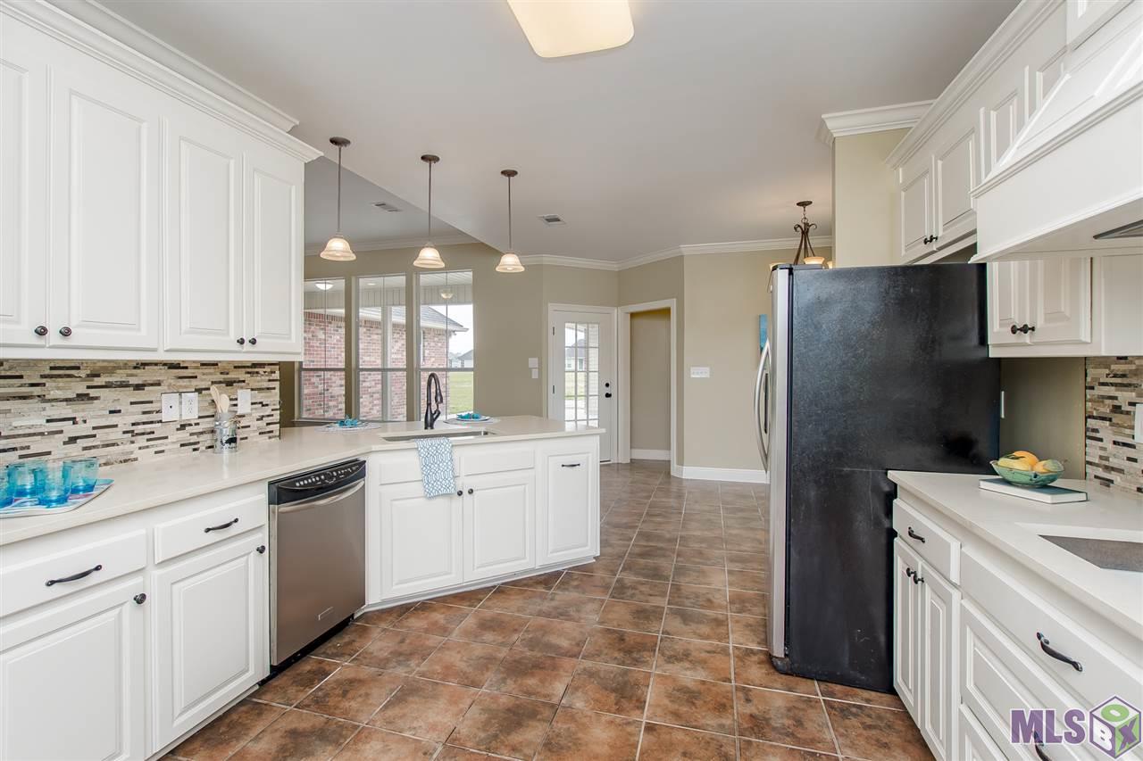 41489 Bess Road Prairieville, LA 70769 - Photo 12 of 34 Gallery Image 12