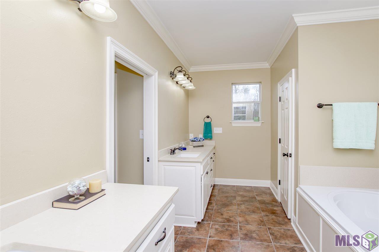 41489 Bess Road Prairieville, LA 70769 - Photo 20 of 34 Gallery Image 20