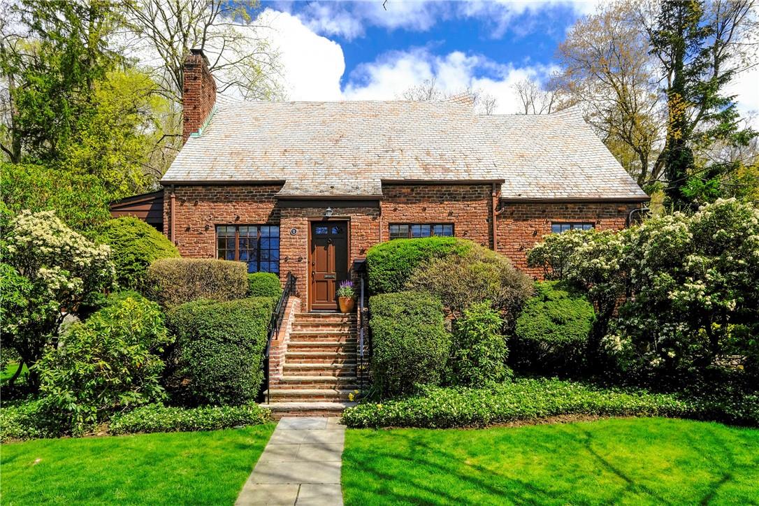 A charming and meticulously maintained home in the desirable Grange neighborhood of Greenacres in Scarsdale.