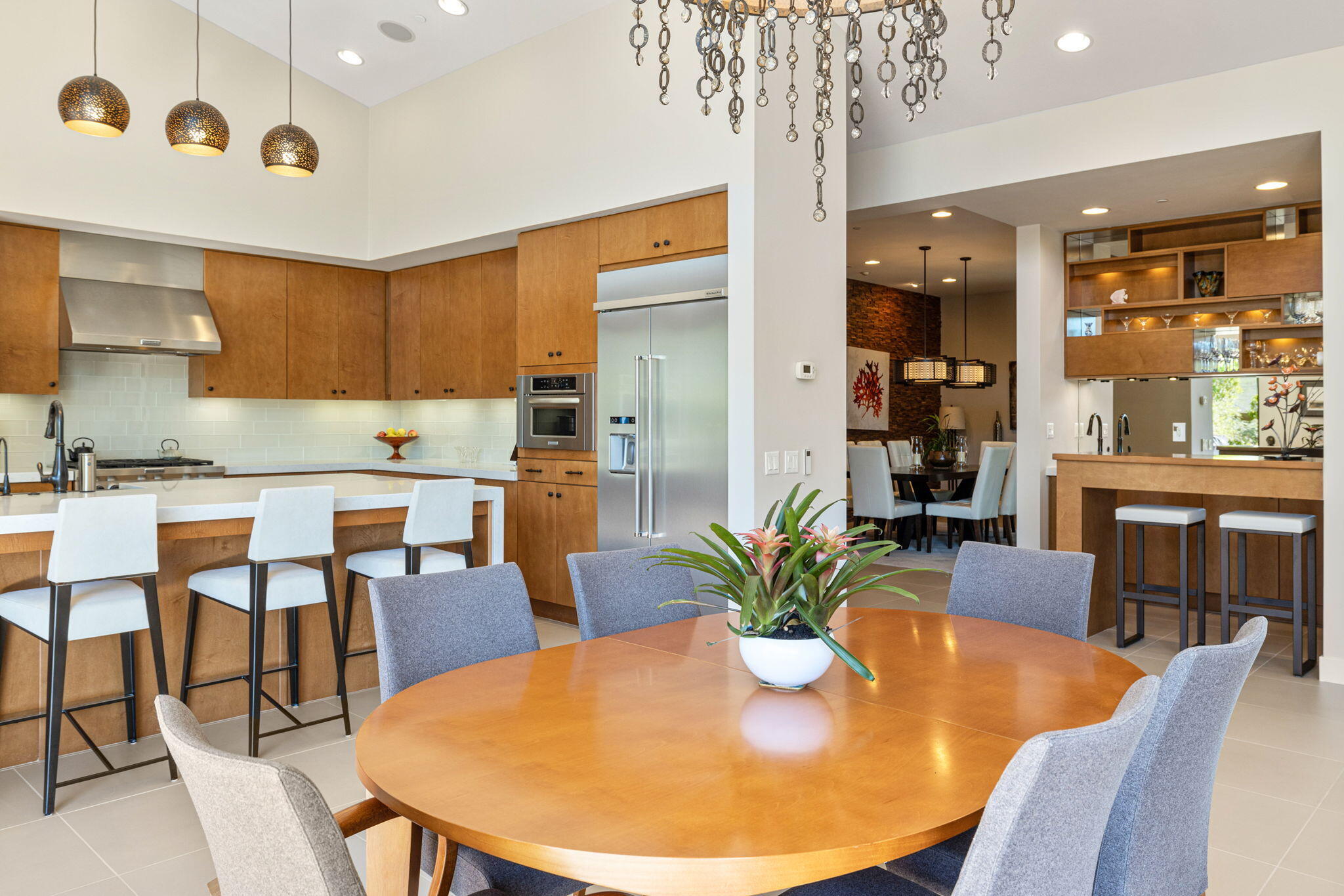 5 Via Merenda Rancho Mirage, CA 92270 - Photo 30 of 84 a view of a dining room with furniture