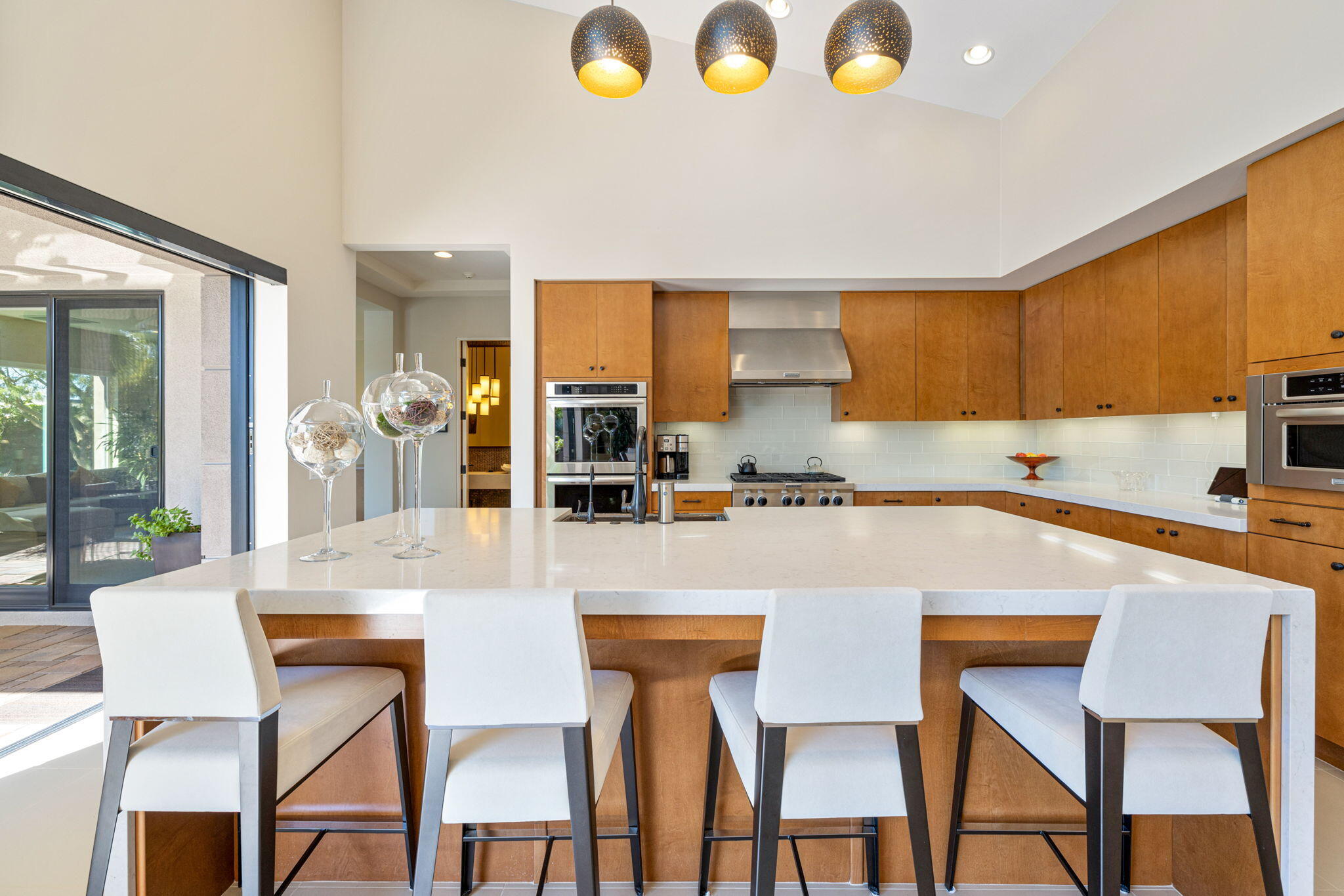 5 Via Merenda Rancho Mirage, CA 92270 - Photo 32 of 84 Kitchen