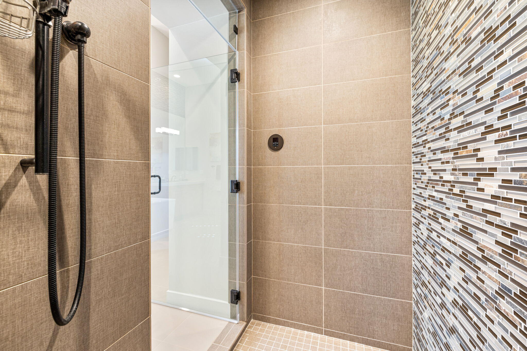 5 Via Merenda Rancho Mirage, CA 92270 - Photo 59 of 84 Master Bath