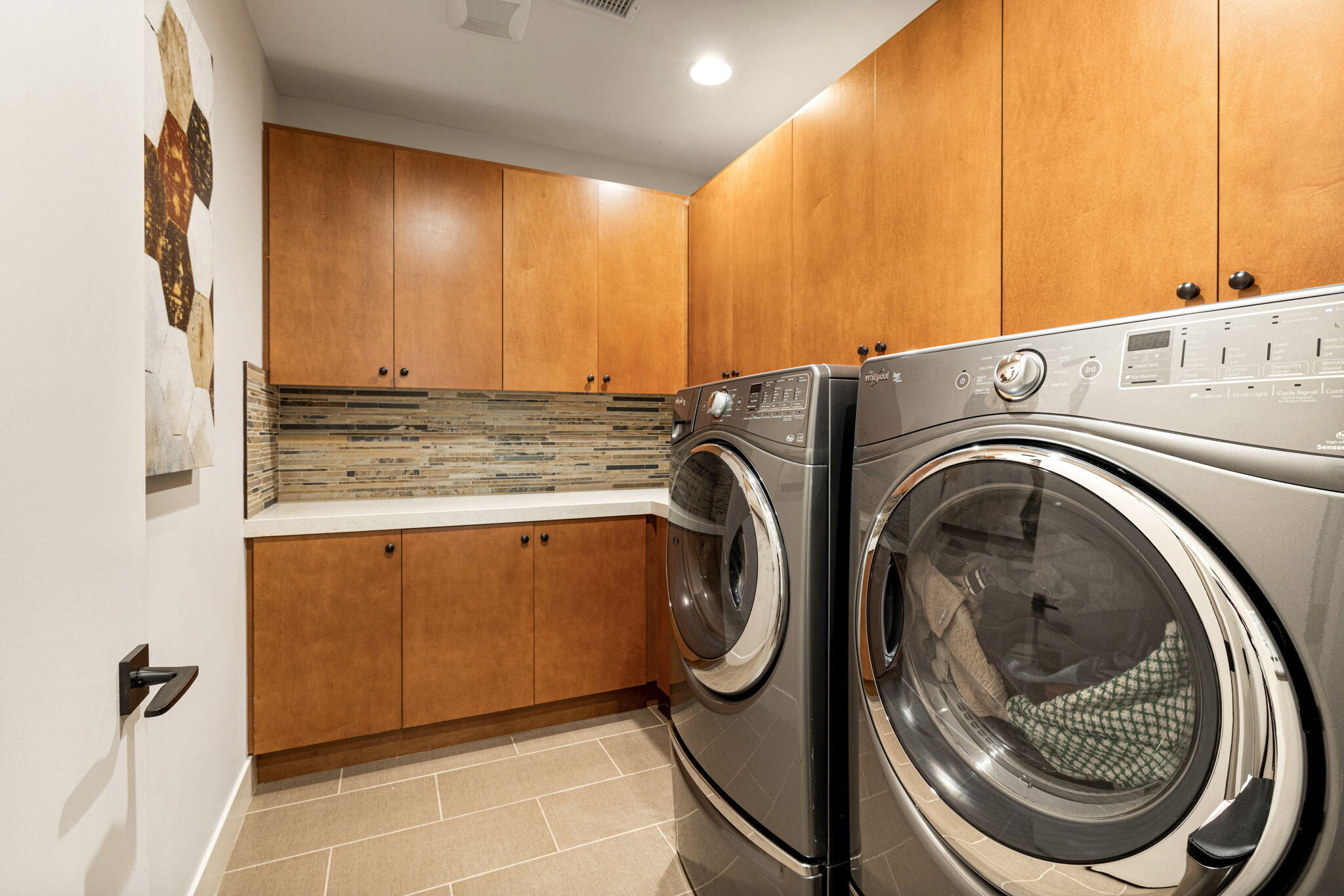 5 Via Merenda Rancho Mirage, CA 92270 - Photo 68 of 84 Laundry